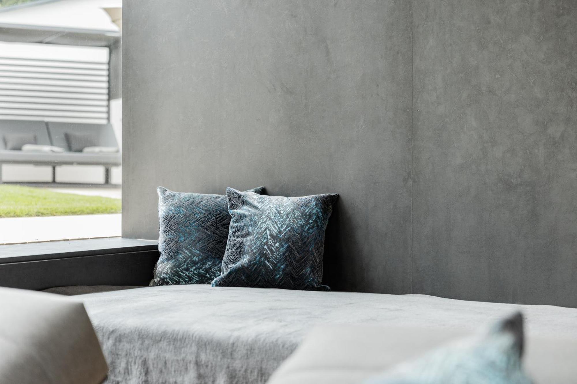 Rest & Apartment